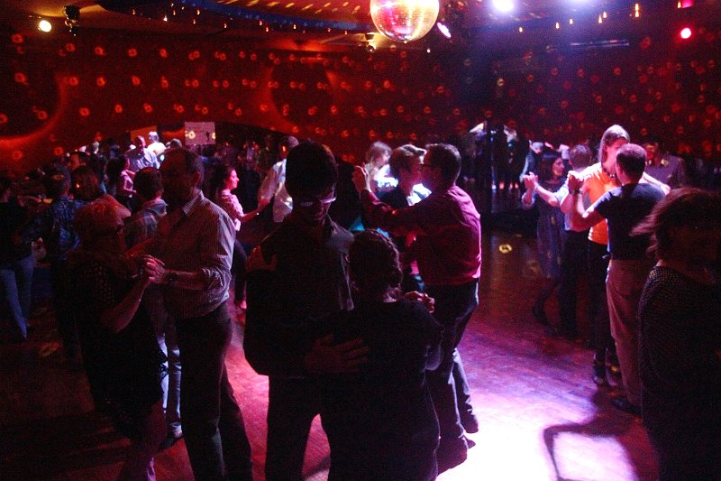 11B-Crea Tanz in den Mai 2016